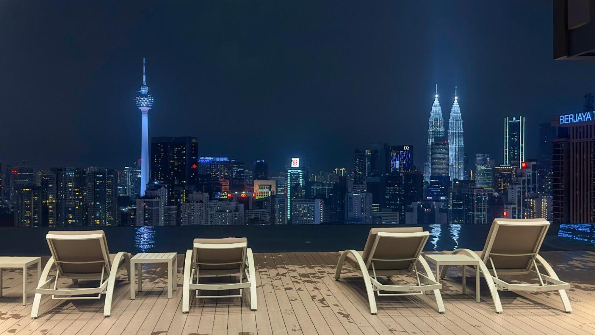 Harmony Luxury Suites At Lucentia Bukit Bintang City Center Kuala Lumpur Luaran gambar